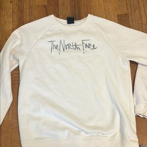 Women’s North Face Crew